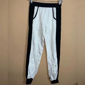 Zara Terez Black & Gray Colorblock Jogger Sweatpants Size Large NWT